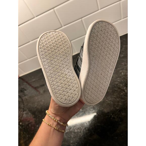 Adidas Kids Vl Court 2.0 Low Athletic Sneaker Shoes Slip on Black‎ White Size 6K - Picture 9 of 10